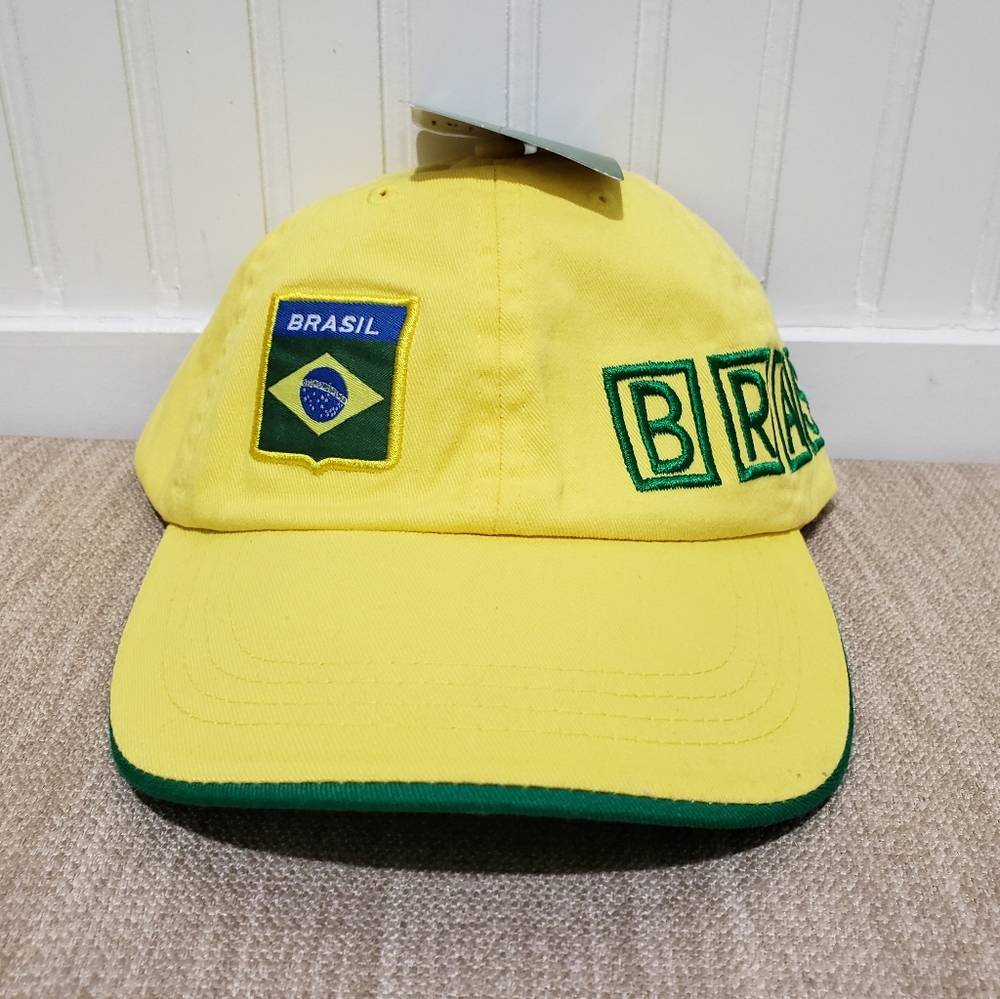 NWT! ESSENCIAL Brasil Soccer Team 100% Cotton Hat (S/M) Yellow/Green